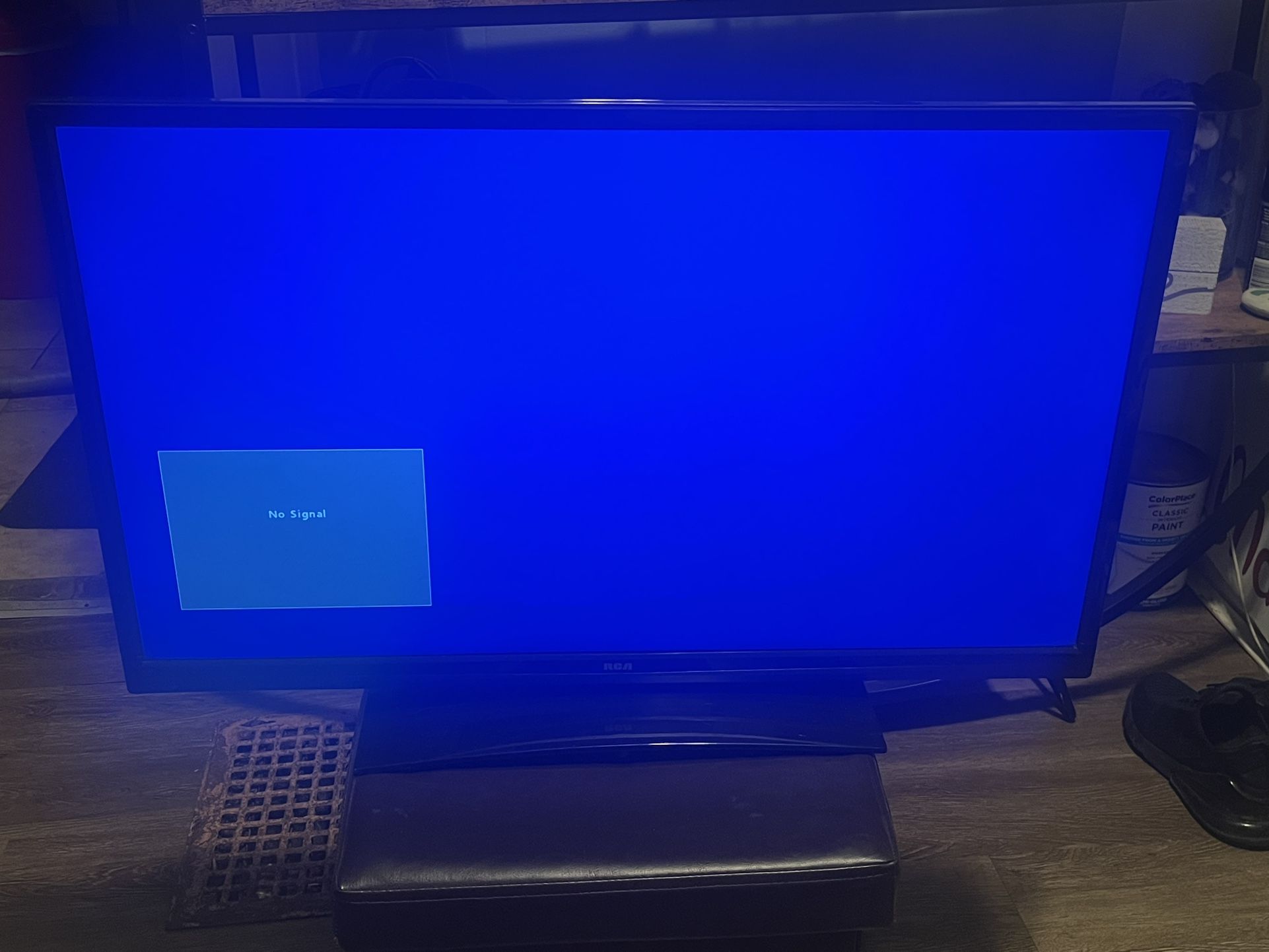 32” RCA TV