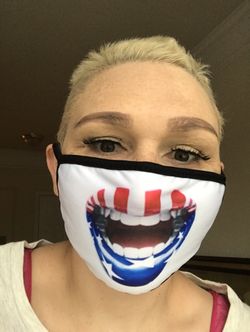 Face mask with smile washable and reusable