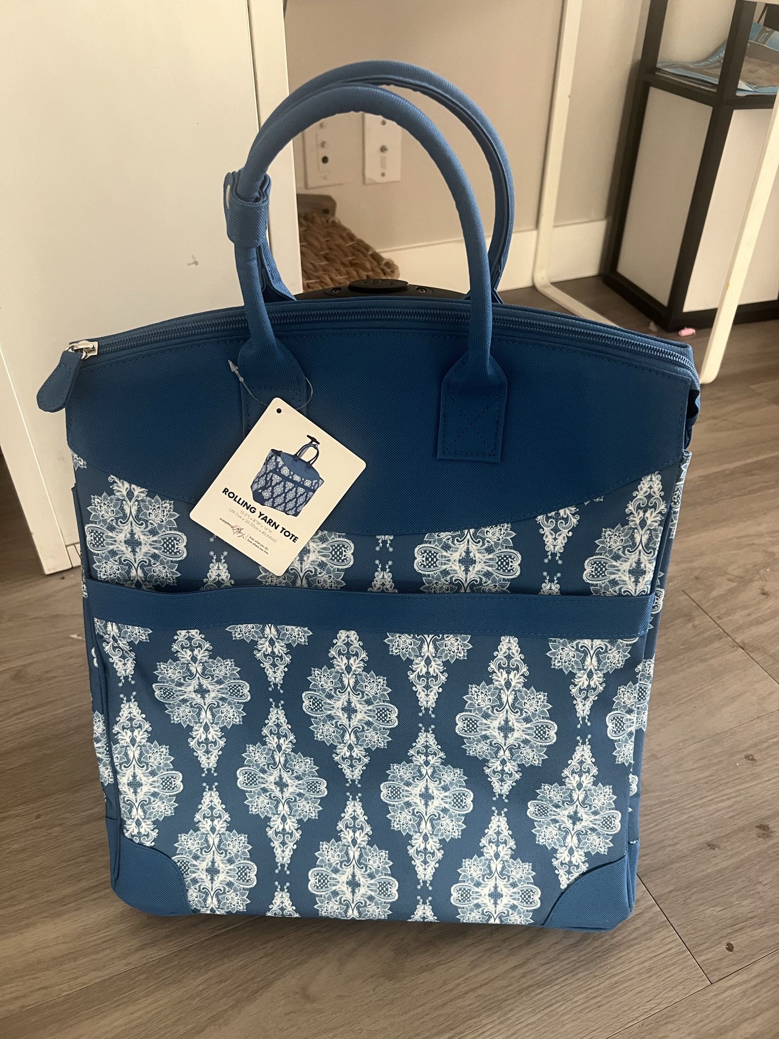  Everything Mary Blue Rolling Yarn Tote