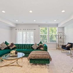 Miranda 3 - Piece Upholstered Sectional