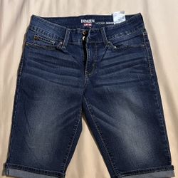 Levis Denizen Womens Jean Shorts Modern Skinny Shorts Size  4 -W27