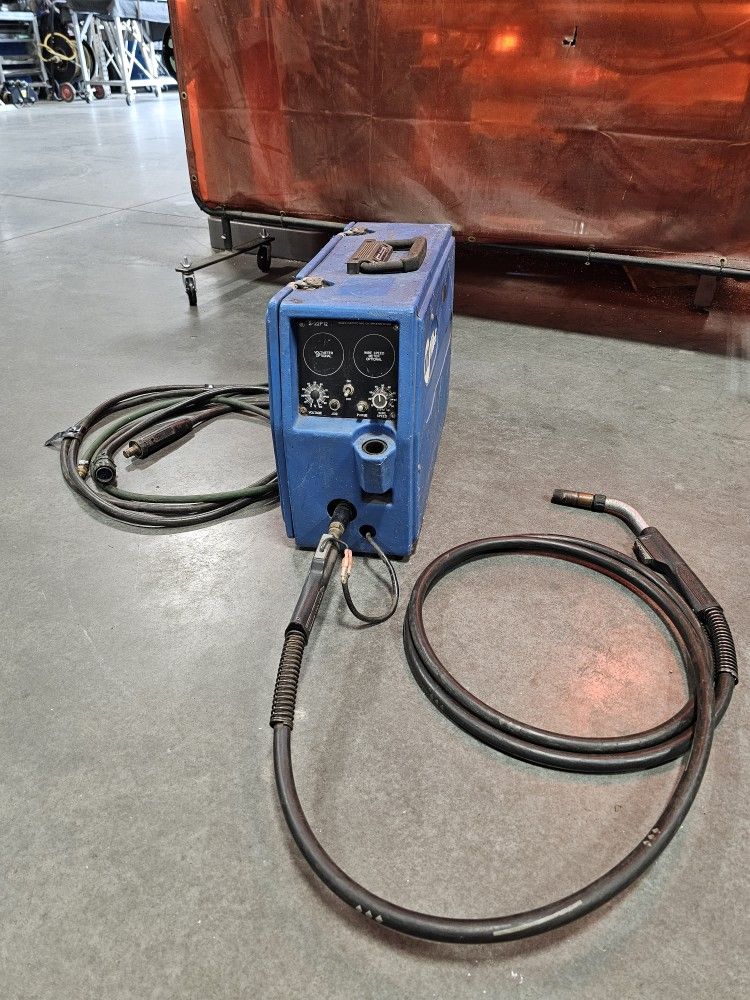 Miller S-22P12 Suitcase Welder