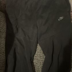 Black Nike Tech Pants