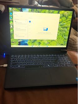 2026 Alienware 15 Gaming Laptop w/ Alienware mouse