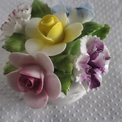 Royal doulton flower basket