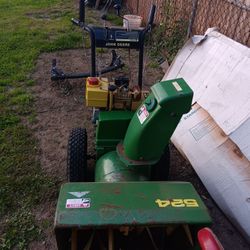 John Deer Snow Blower 