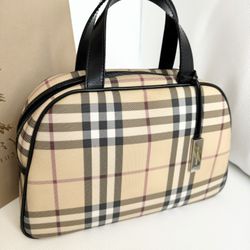 💯 Authentic Burberry Handle Bag 