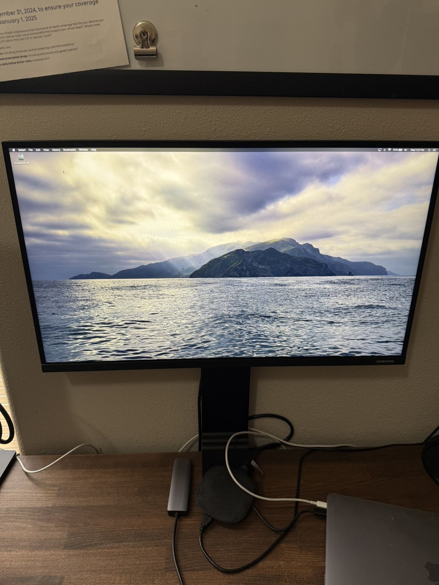 Samsung 27” Computer Monitor 1440p 144hz 