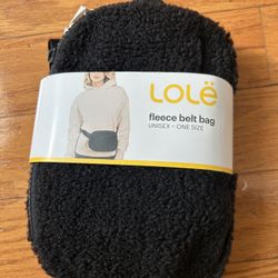NWT Lole Fleece Belt Bag in Black 
