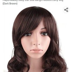 BEAUTIFUL WOMEN WIG ( OPEN BOX- NEVER USED)