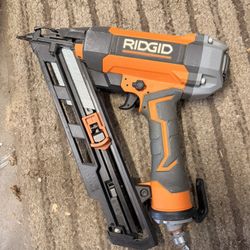 Rigid Nail Gun With Nails