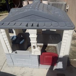 Little Tikes Play House