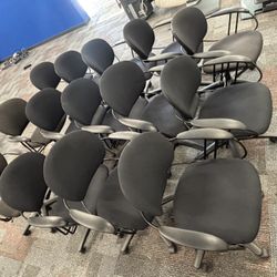  Chairs 