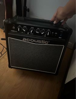 Used Acoustic G10 10W 1X8 Guitar Amp