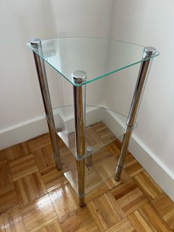 3 shelf glass stand