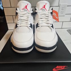 Jordan 4 White Cement 2025 Men’s Sz 12