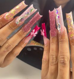 MORENO VALLEY nail tech