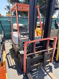 Forklift