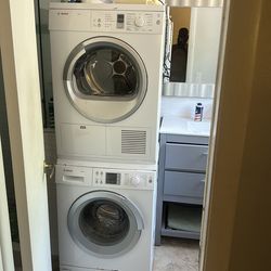 Bosch condo washer and dryer