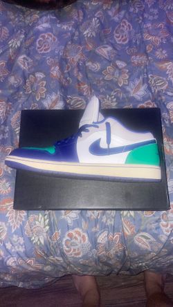 Jorden 1 low wear a couple times