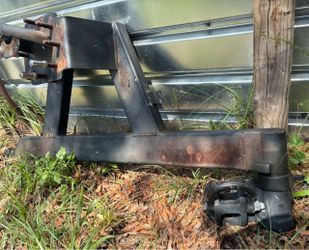 Hummer H2 spare tire carrier