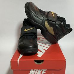 Nike Air Diamond Turf “Signing Day”