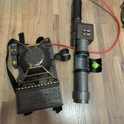 Ghostbuster Proton Pack With Light 