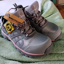 Women steel toe boots size 7 brand new never been worn gone for $65.Retail value is one seventy five