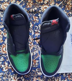 Brand new Jordan 1 pine green size 13