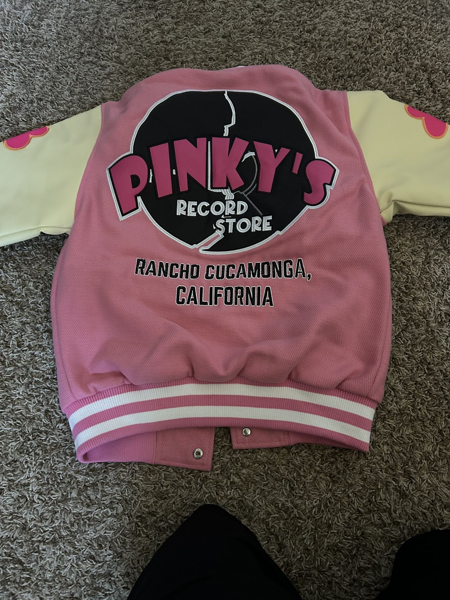 PINKYS RECORD STORE FRIDGE MAGNET VARSITY JACKET (PINK)