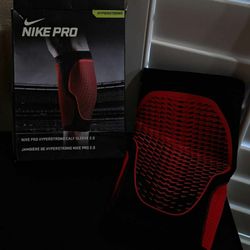 Nike Pro Hyperstrong Calf Sleeve 2.0 Brand New (Open Box) Adult Uni-Sex Size LARGE  
