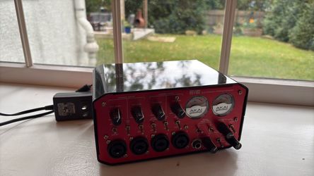 Akai Professional EIE Audio Interface