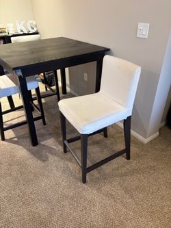 Dining table with chairs
