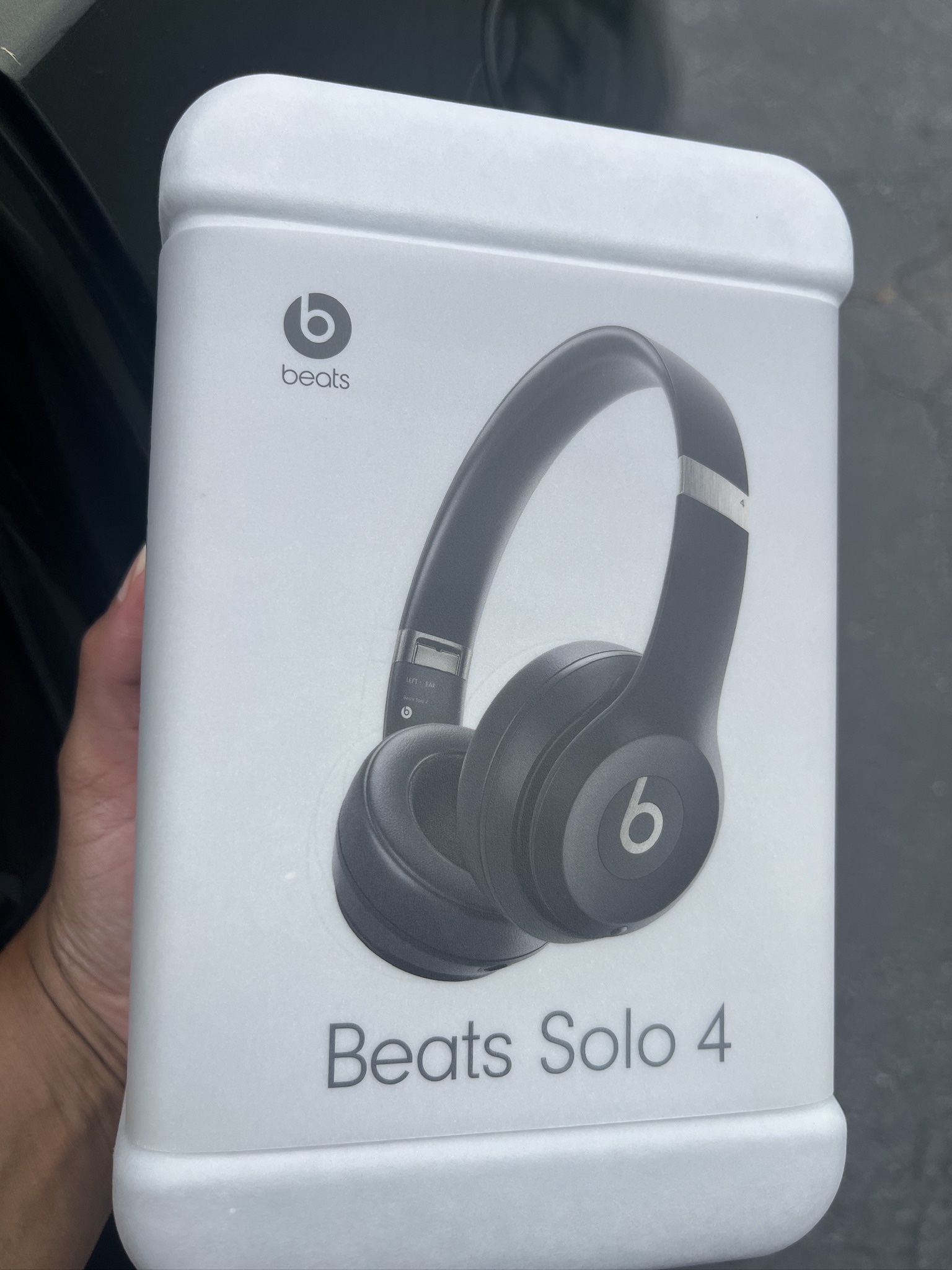 Brand New Beats Headphones Solo 4