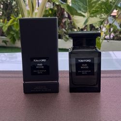 -Tom Ford Oud Wood 100ml Eau De Parfum