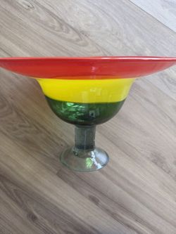 Decorative Bowl For Displaying Items.