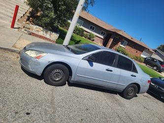 2004 Honda accord clean title
