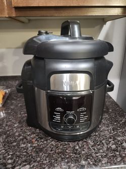 Ninja Foodi Pressure Cooker Air Crisp