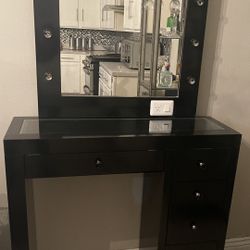 Vanity Set