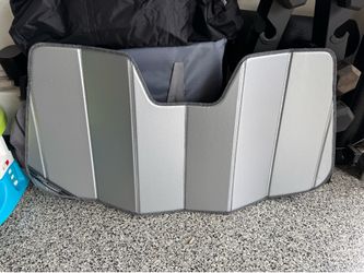 BMW Cover Craft sun shade, like new.