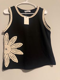 Everlynn Apparel Black Sleeveless Top with Crochet Detail