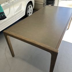 Beautiful Indoor/Outdoor Dining Table. 78”x38”x29”