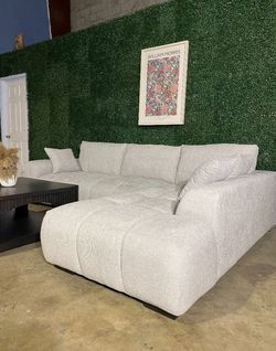 Mid Century Modern Sectional Couch Free Delivery 🚚 