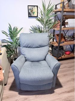 Lazy boy Rocker/Recliner