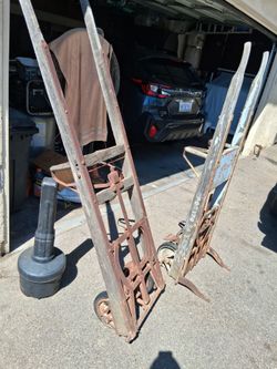Old. Hand truck   Dollys