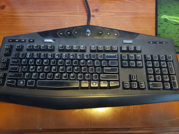 Sell alienware keyboard for Sale in Murrieta, CA - OfferUp