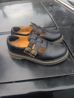 Dr Marten Mary Jane's Womens Size 7 Black