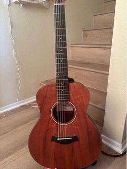Taylor GS Mini-e Koa Acoustic-Electric Guitar