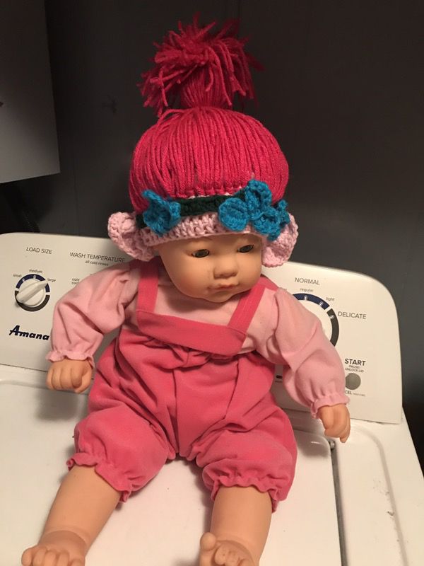 Hat trolls size 0-4 months no included the doll