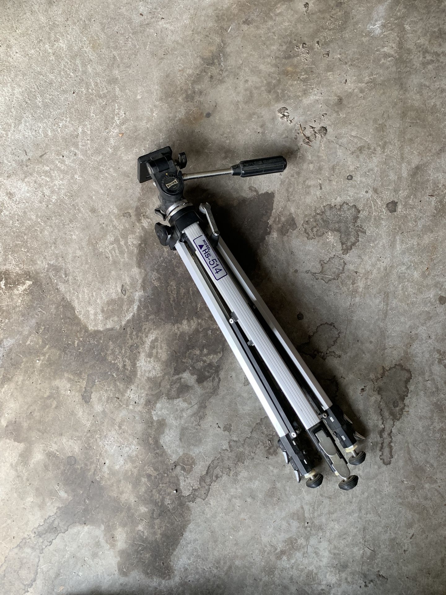 Vintage Camera Tripod Heiwa HS-514